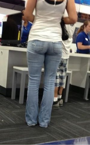 Best Buy ass turning on the Geek Squad If you liked this post ... you may enjoy these too!This is @lovely_lemon. If her side is the Dark sid