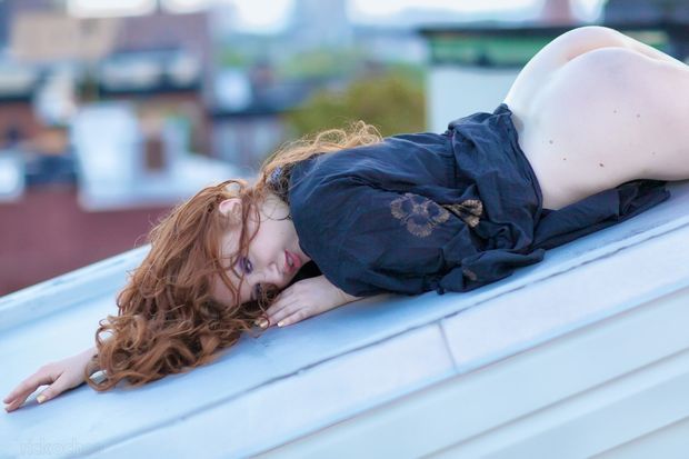 Hot butt in this amazing picture