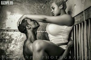 Stunning chocolate skinned bbw in incredible pic