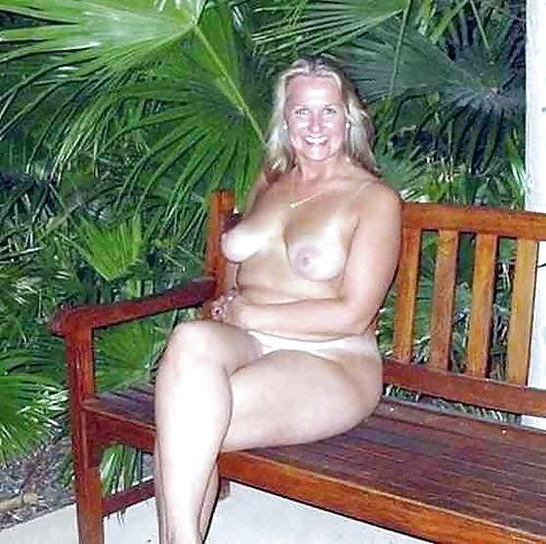 Incredible rookie photo with a beautiful hooters