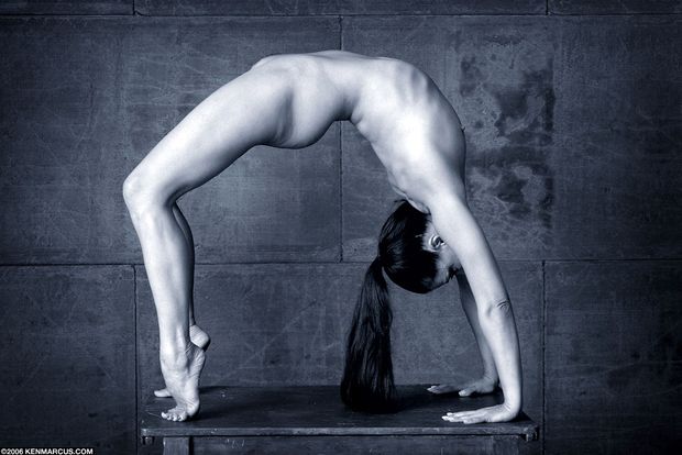 Fabulous muscular body in incredible bdsm photo
