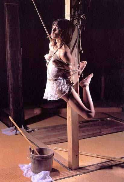 Hot bondage pic