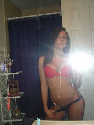 Hot selfshot picture with lovely brunette