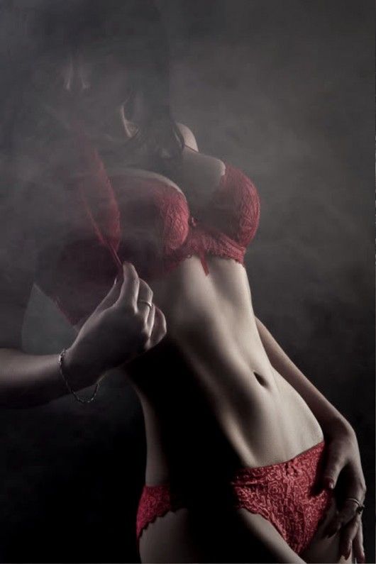 Hot photo with a fabulous athletic body lingerie