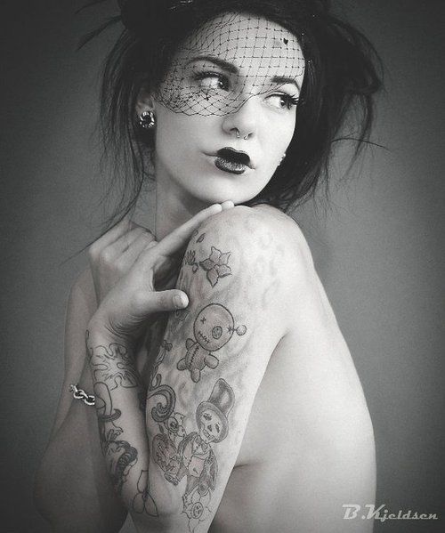 Incredible pic with a fabulous ash brown