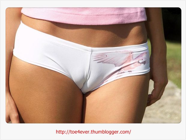 Awesome thong vagina picture