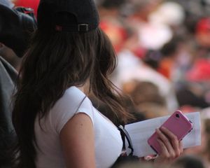 Fuck me! Take a look at those again!Â  See those things? Scroll up&#8230; look again.Â  She&#8217;s representing the bay area too. Woot woot