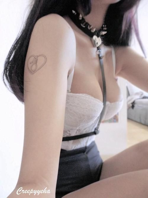 Hot bondage picture