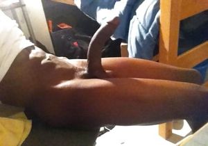 Amazing pic with lovely chocolate skinned