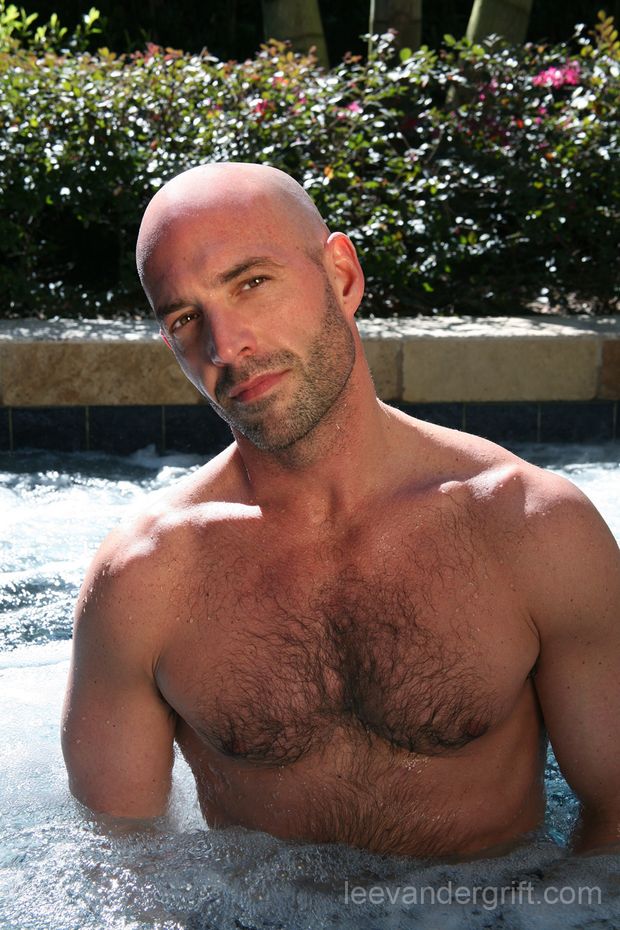 Ace Banner (gay pornstar)