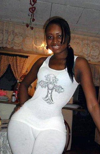 Sexy dark-skinned in hot picture