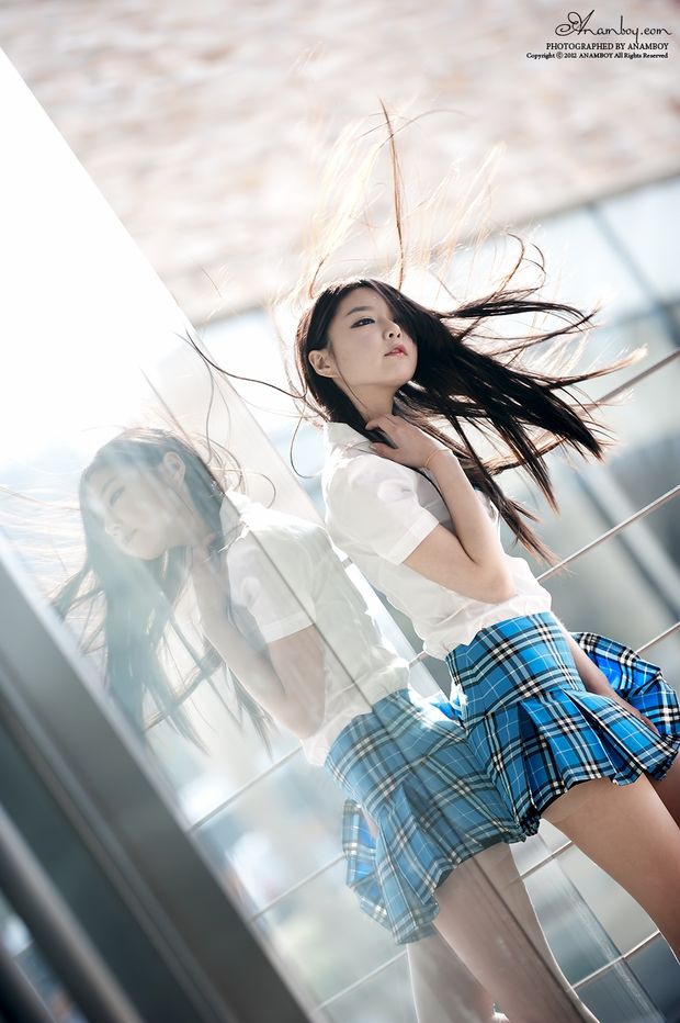 Sexy thai in amazing uniform picture