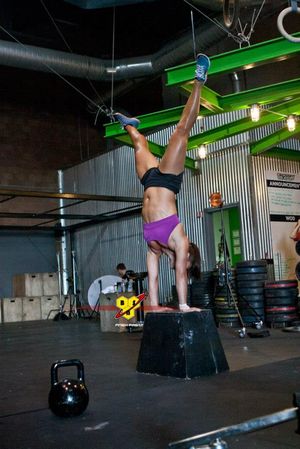 Stunning athletic body in awesome pic