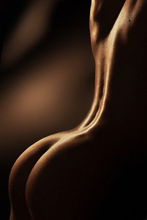 Awesome photo with stunning athletic body