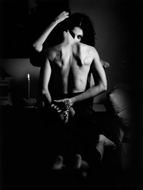 Hot bondage pic