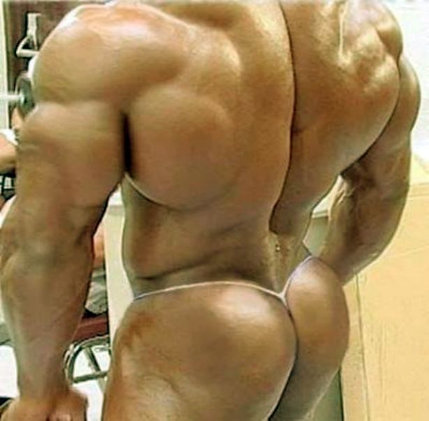 Stunning gay in this hot pic