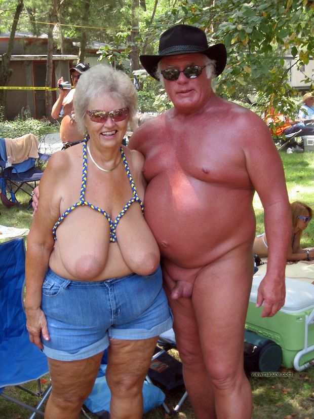 Mature hanging tits
