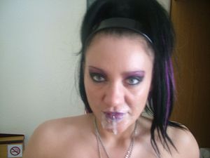 Lovely brunette in this hot beginners picture