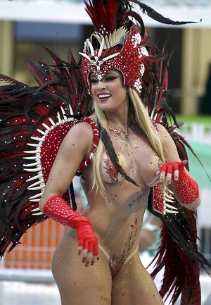 Awesome photo with a beautiful latin