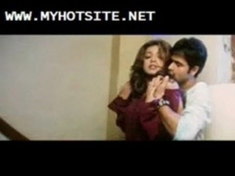 Sexy indian in amazing vid