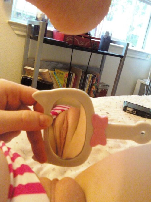 Kitty Mirror POV