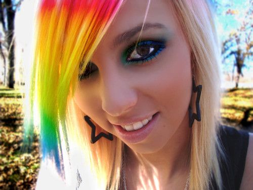 Sexy teen in a incredible girl next door pic