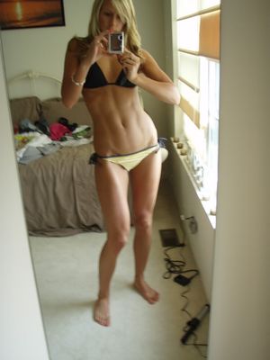 Gorgeous toned body in incredible selfshot photo