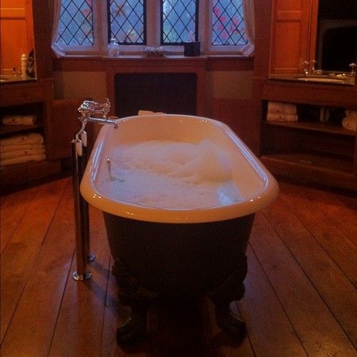 Bath time! Who wants to scrub my back?