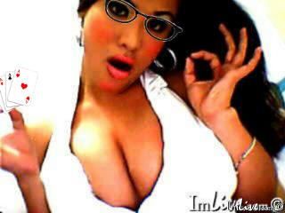 Amazing transvestite ash brown in a awesome pic