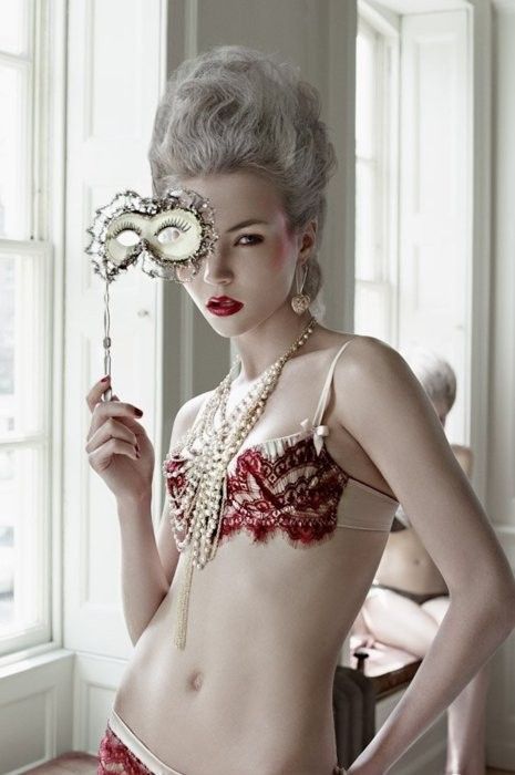 Incredible vintage photo with fabulous blonde lace