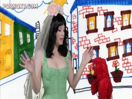 Awesome homemade money shot movie with hot lingerie