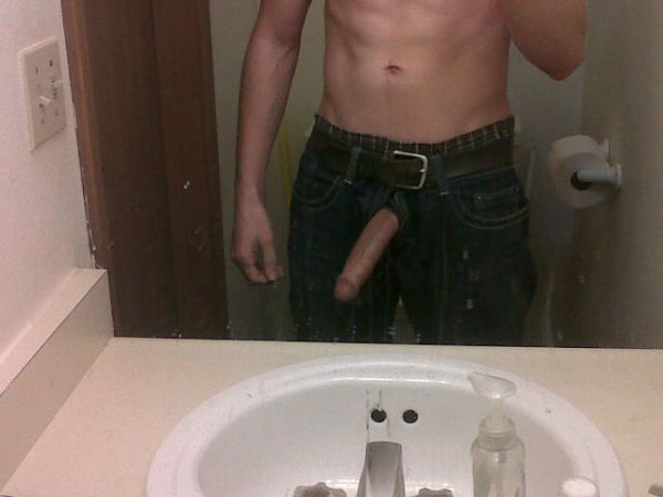 Dallas. MW4MW. Highly attractive cpl 4 hot cpl or sgl girl. He is 27, 6 2", white, very fit, 9" cock. She is 24, 5 7", fit. Full swap.