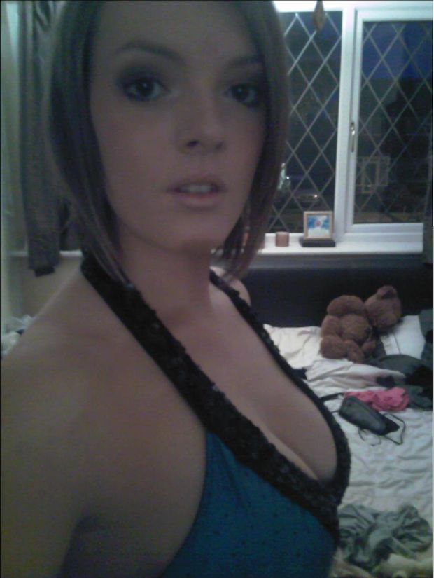 Gorgeous blonde teen in this amazing beginners photo