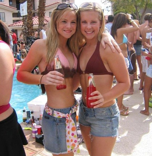 Awesome girl next door photo featuring hot blonde teen
