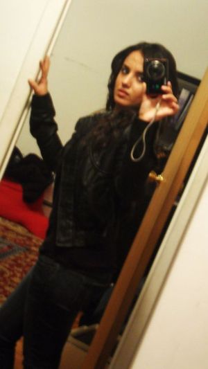 Delhi Teenie Strips For You