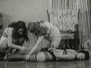 Hot babes in a lesbian threesome vintage porn