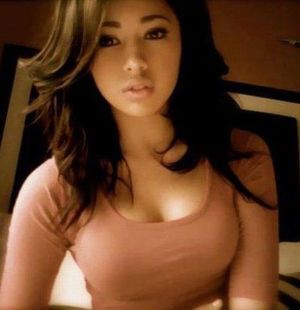 Fabulous brunette big tits in this amazing pic