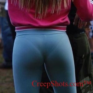 This tight ass has very acceptable VPL (visible panty lines).Â  If you want an ass like that, this site gets great results and its free to j