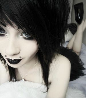 Amazing emo in hot pic