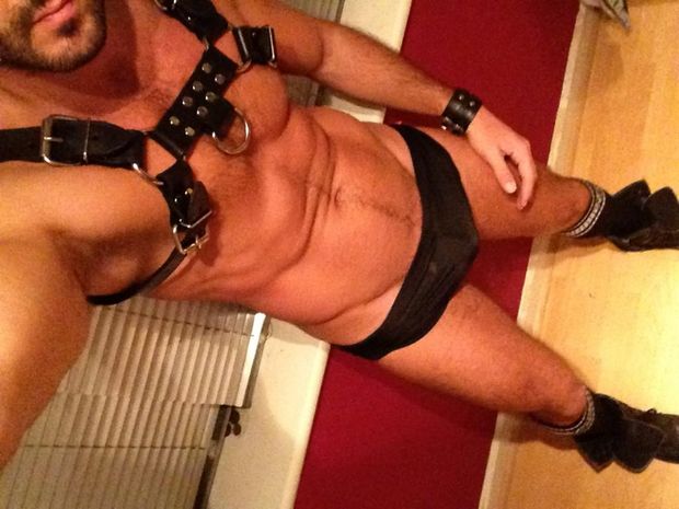 Rocco Hard (@Sverxxx on twitter)