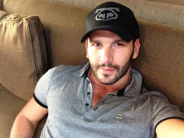 Rocco Hard (@Sverxxx on twitter)