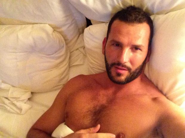 Rocco Hard (@Sverxxx on twitter)