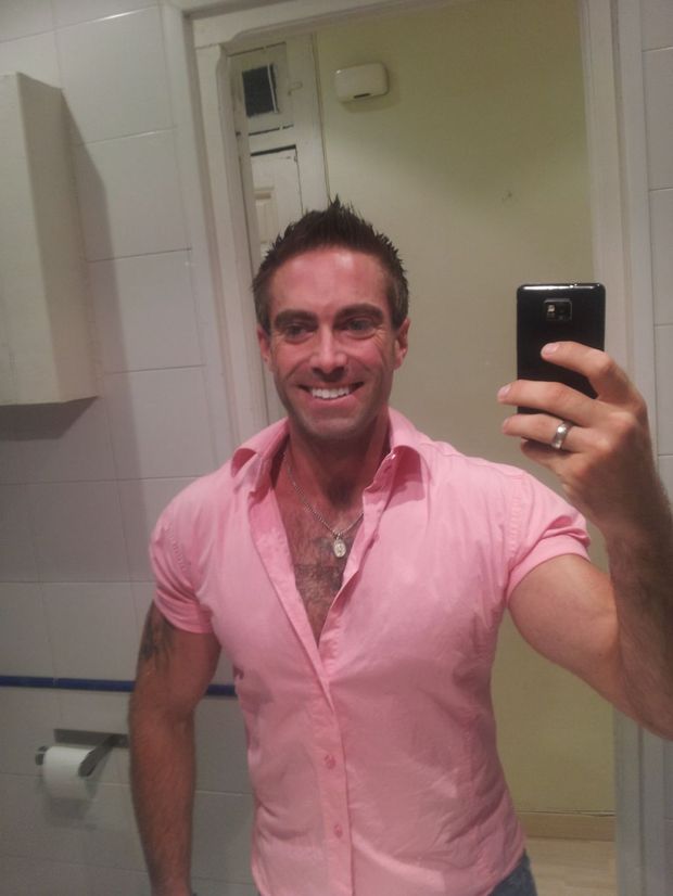 gay pornstar Jake Genesis! ♥