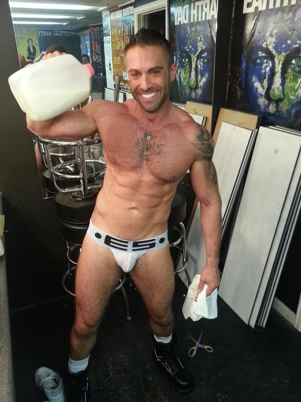gay pornstar Jake Genesis! ♥