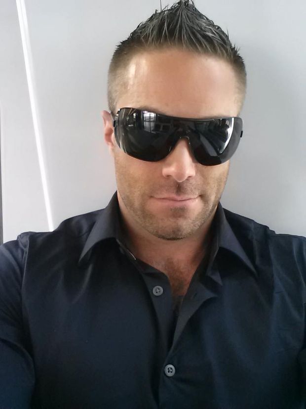 gay pornstar Jake Genesis! ♥