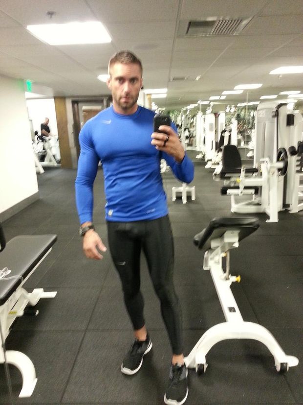 gay pornstar Jake Genesis! ♥