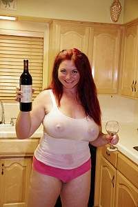 Awesome pic featuring beautiful rack