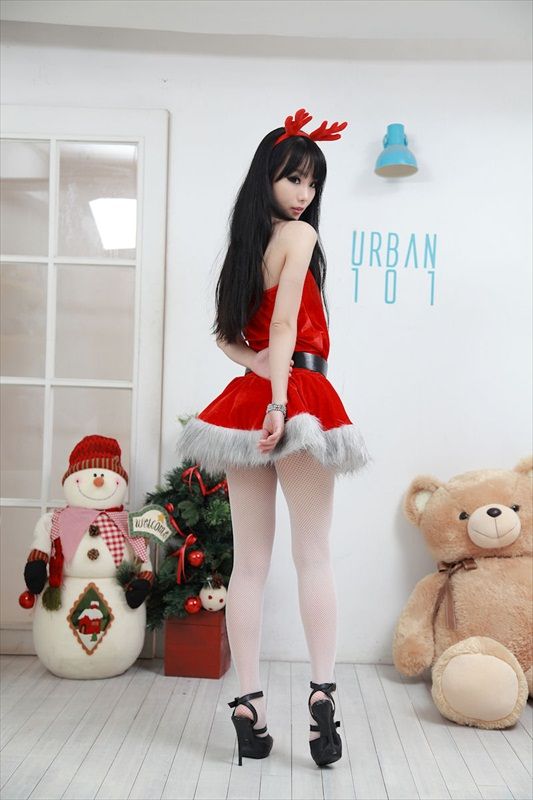 The post Hot Christmas Babe – Im Soo Yeon (임수연) appeared first on Sexy Korean Models.