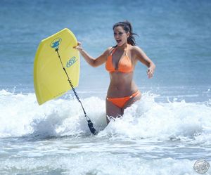 Kim Kardashian shows off her Crotch in a tiny Bikini