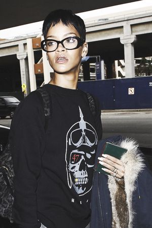 You know, I've posted Rihanna a bunch of times on my page but honestly, I'm actually not *that* into her but she just photographs so well!